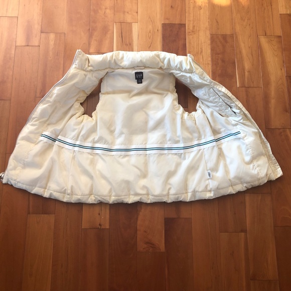 Gap Down Puffer Vest Ivory - Picture 11 of 14